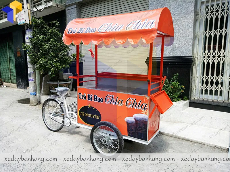 xe đạp bán trà bí đao hạt chia