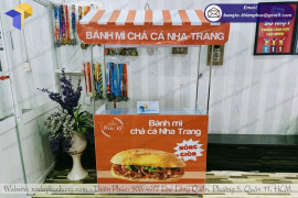 Lưu đặt mua xe xếp gọn bán bánh mì lưu động?