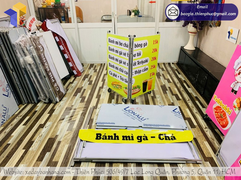 xe-ban-banh-mi-gap-gon-dep