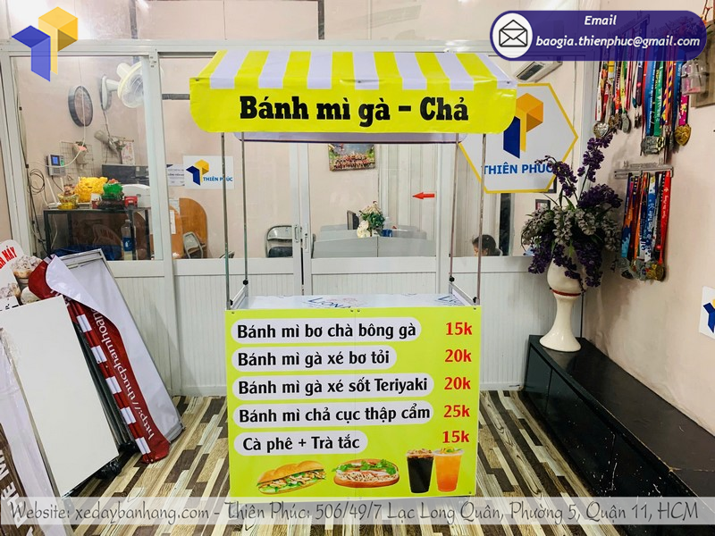 xe-ban-banh-mi-gap-gon