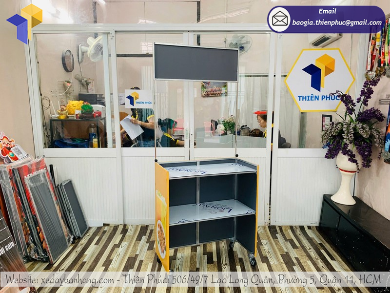 xe-ban-banh-mi-via-he-tot