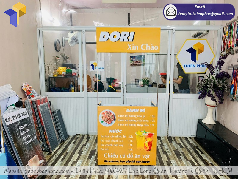 xe-ban-banh-mi-via-he