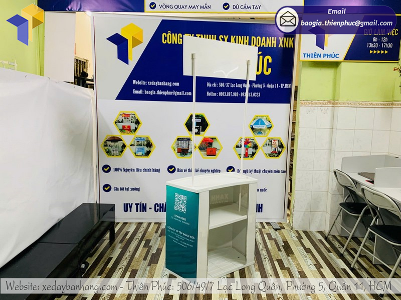booth-nhua-sampling-gia-re-tot
