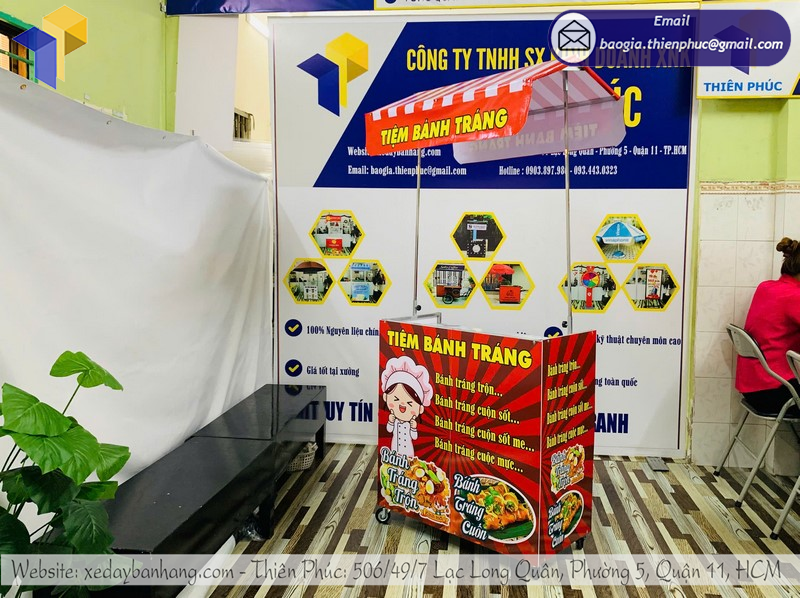 xe-ban-banh-trang-via-he-tphcm
