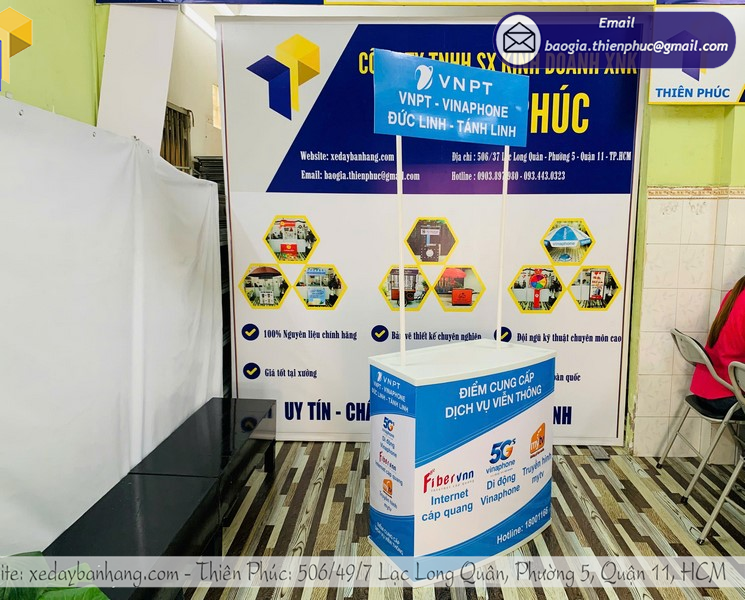 quay-nhua-sampling-ban-hang-re