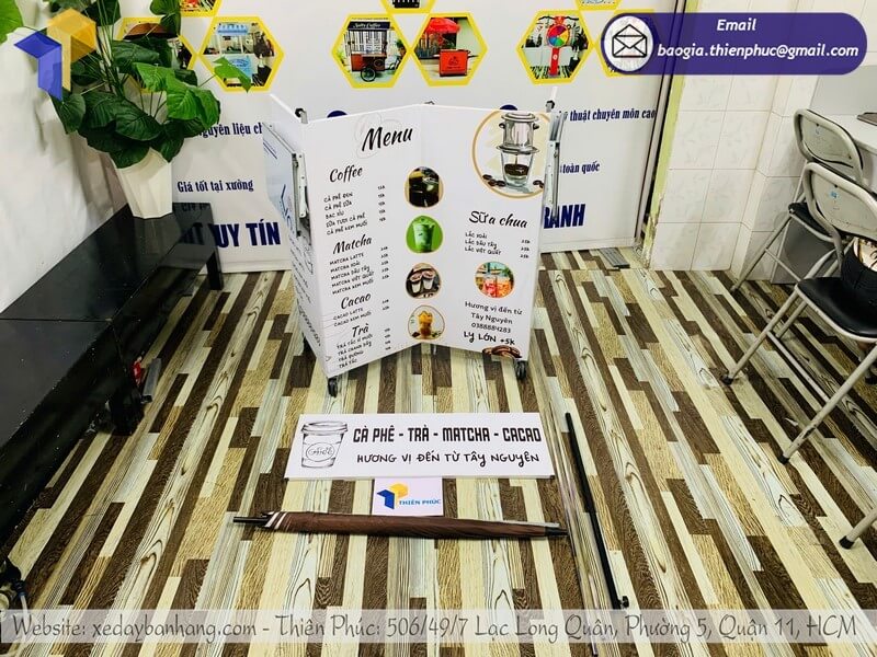 Xe cà phê take away có dù dùng cho sự kiện ngoài trời