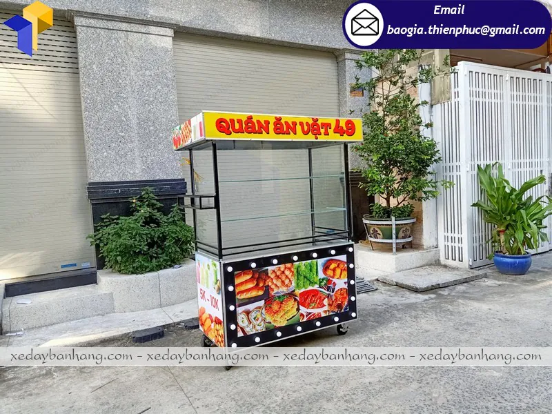 thiết kế tủ bán thức ăn vặt