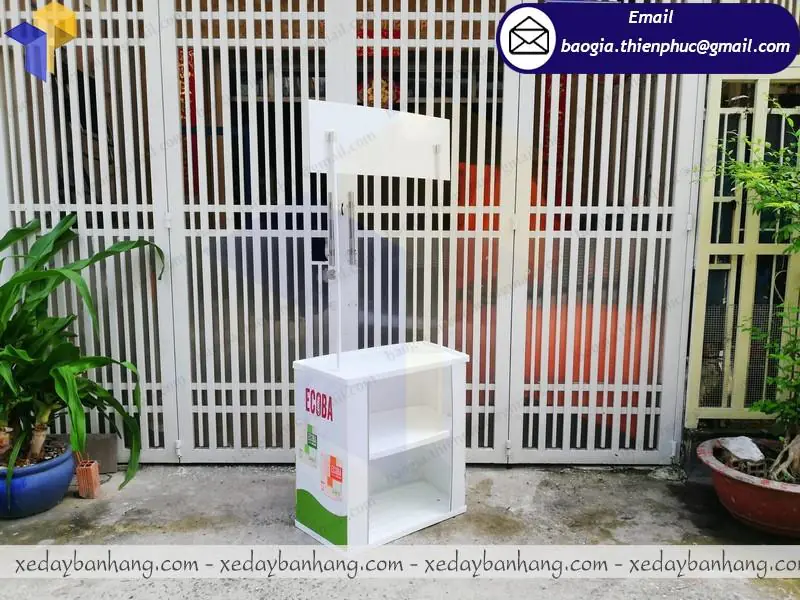quầy nhựa giá rẻ