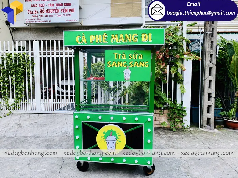 xe đẩy bán cà phê