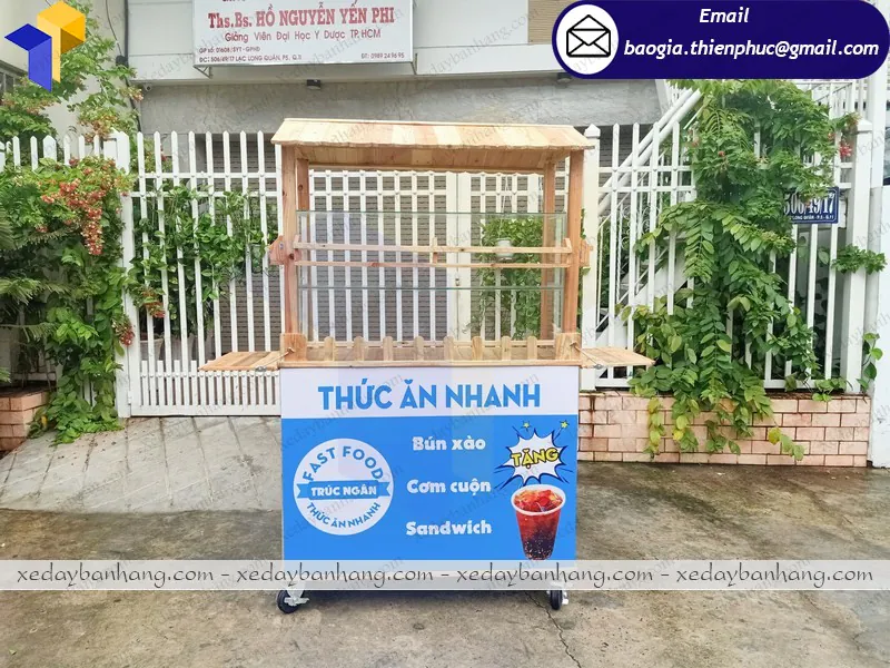 đóng xe gỗ bán fastfood