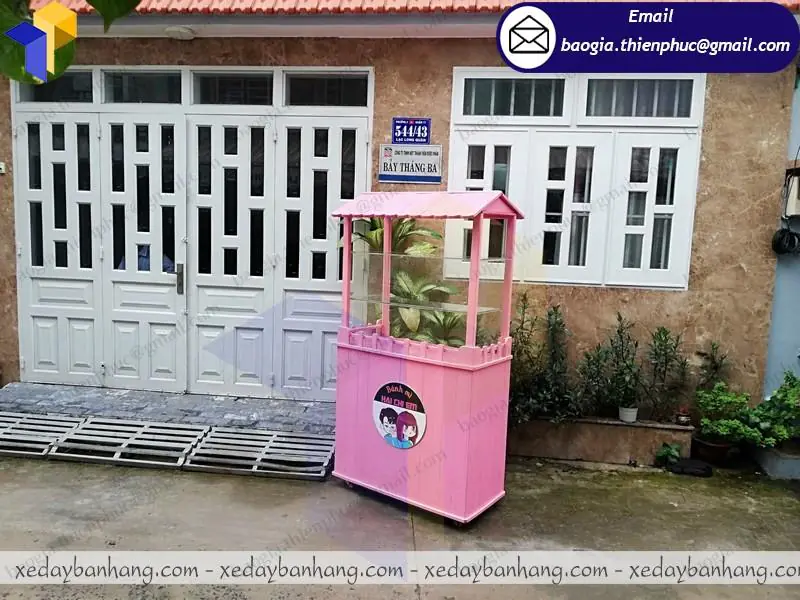 tủ bán trà sữa