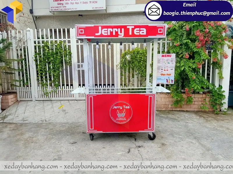 giá tủ bán trà sữa