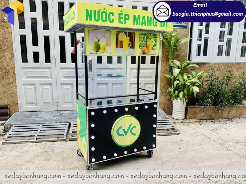 quầy bán sinh tố giá rẻ