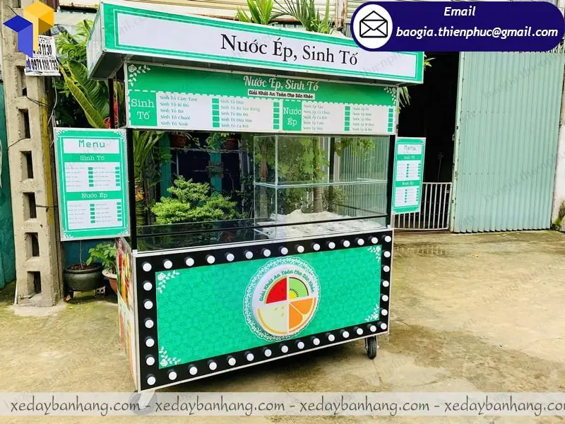 tủ bán sinh tố nước ép