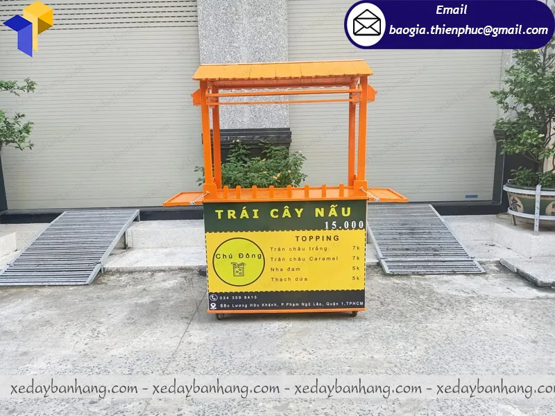 xe gỗ bán trà sữa