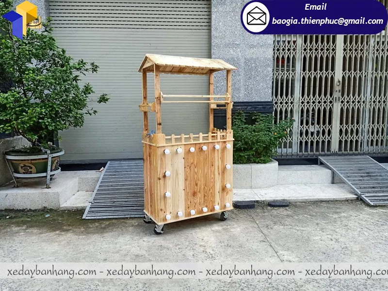 tủ gỗ bán nước