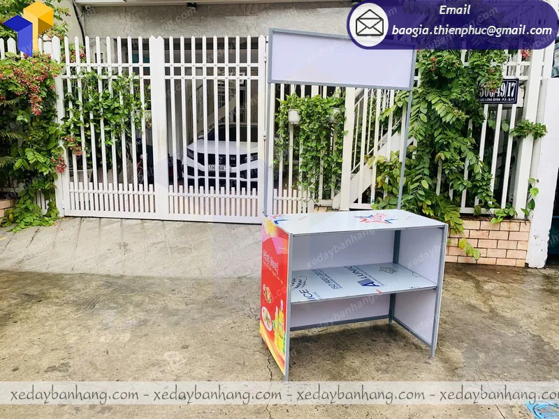 quầy sampling bán hàng giá rẻ
