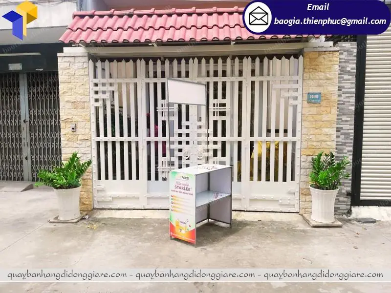 quầy kệ bán hàng di động