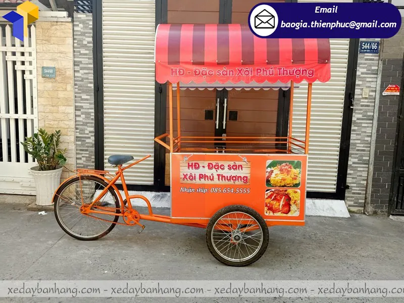 xe đạp bán xôi vỉa hè