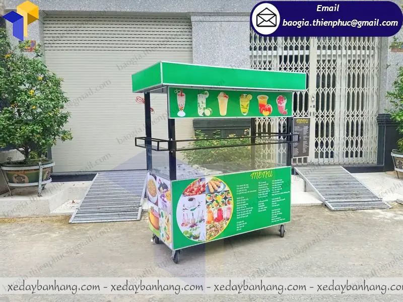 tủ bán thức ăn nhanh