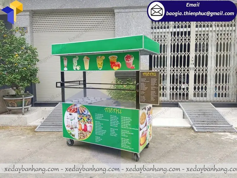 xe đẩy bán đồ ăn vặt