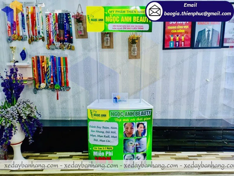 Cung ứng booth nhựa bán mỹ phẩm số lượng lớn ở Sóc Trăng
