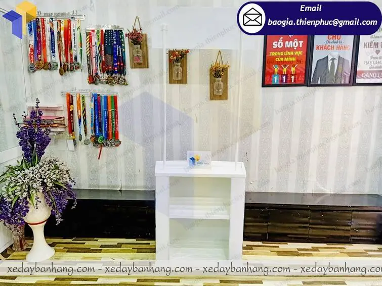 Hái tiền triệu đón Tết với booth nhựa bán trái cây giá rẻ