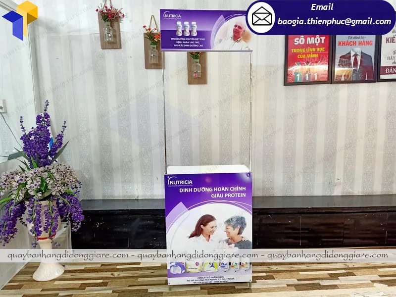 Thiết kế booth sắt lắp ráp bán hàng hội chợ NUTRICIA