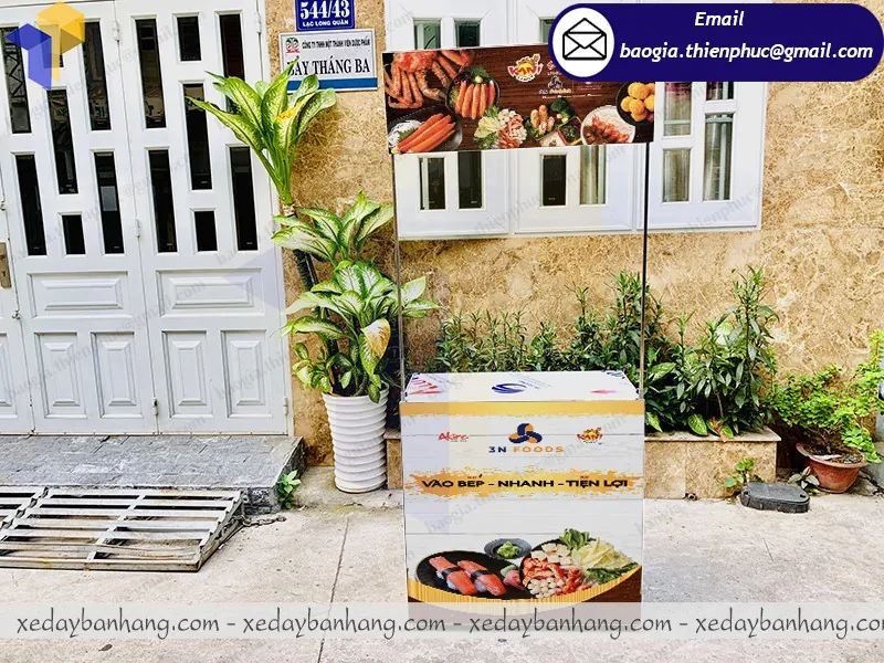 Xưởng chuyên đóng booth sắt bán xiên que ăn vặt đẹp