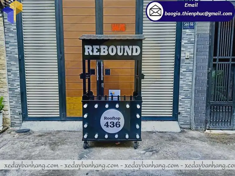 Xưởng thiết kế quầy gỗ bán hàng nhỏ gọn tại Hà Giang