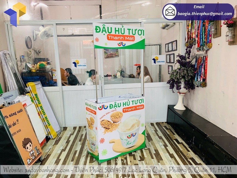 booth sắt bán hàng di động rẻ