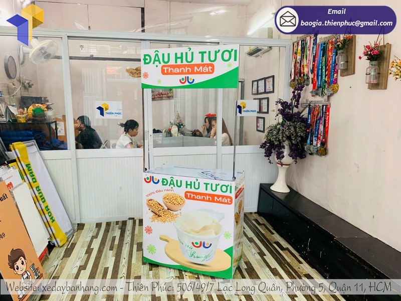 booth sắt bán hàng di động tphcm