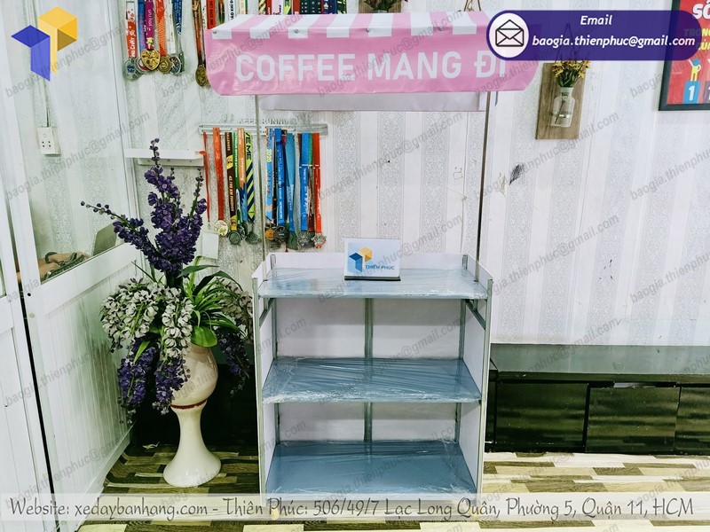 thiết kế booth bán cà phê mang đi